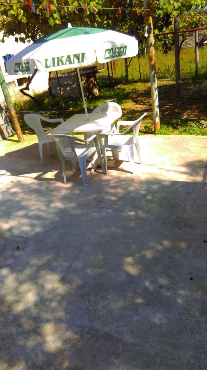 Guest House Anastasia Borjomi Exterior photo